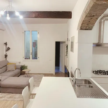 Premium In The Center - Via Orfeo 12