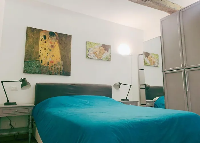 Apartment Premium In The Center - Via Orfeo 12 Bologna